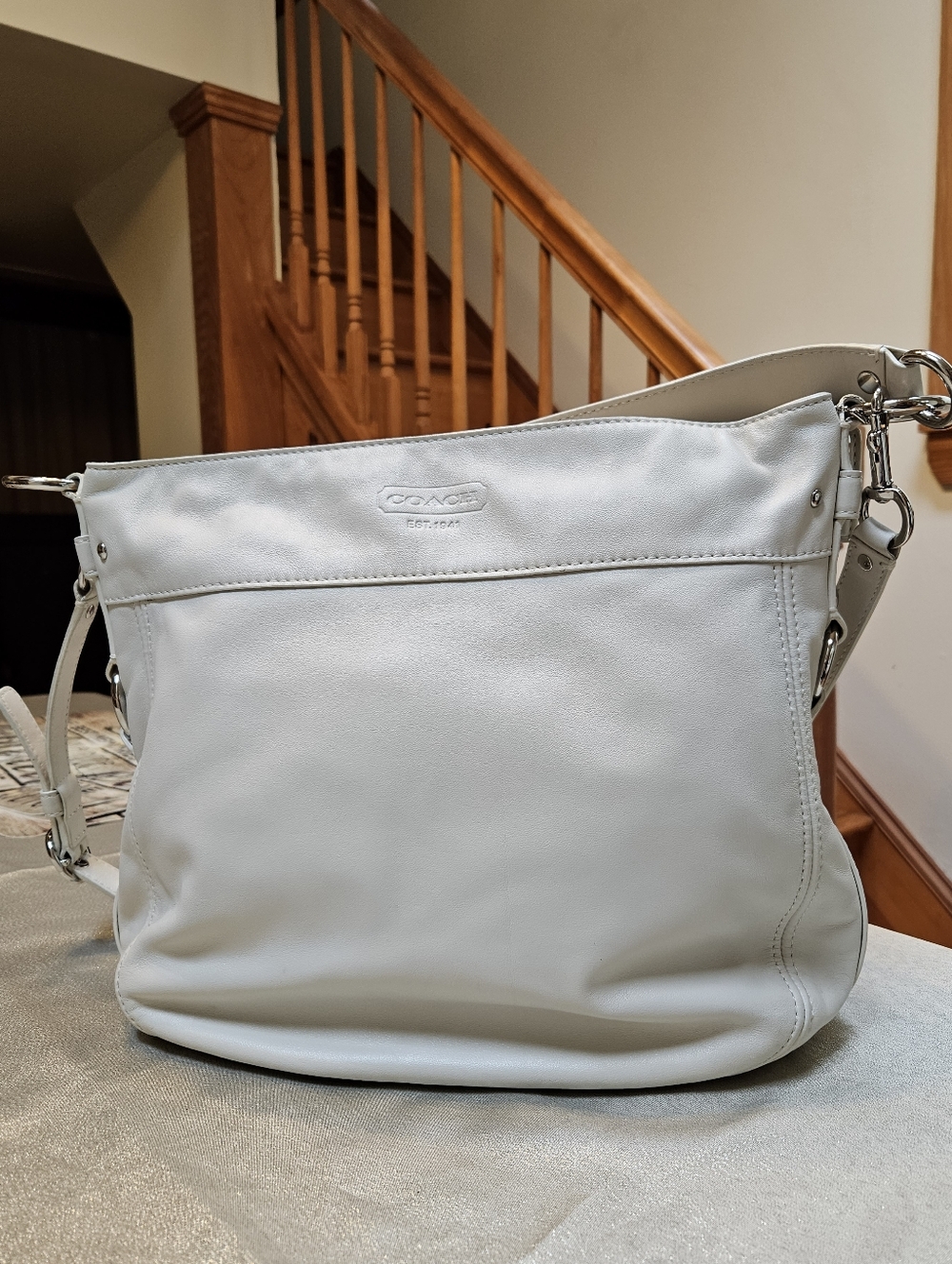 Coach Zoe Ivory Leather Hobo Shoulder Bag - Picture 2 of 16